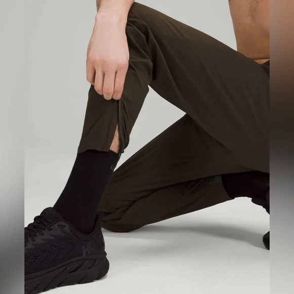 Lululemon Men’s Run State Jogger In Dark Olive - Picture 5 of 5